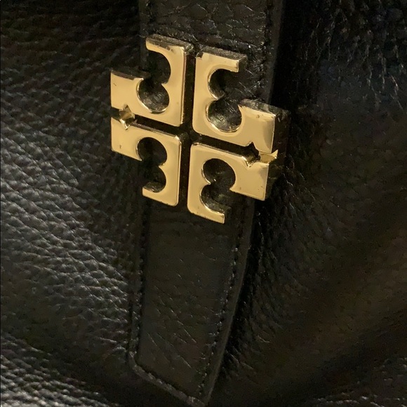 Tory Burch “Plaque” Shoulder Handbag - Picture 2 of 6